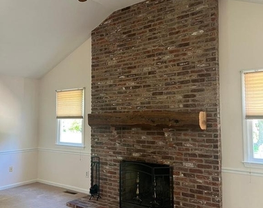 3576 Windridge Drive - Photo Thumbnail 14