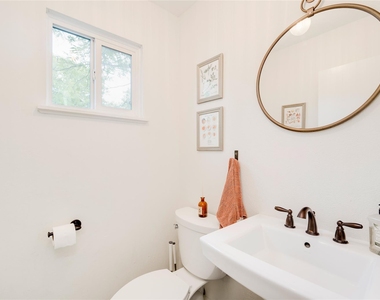 406 Arbor Ln - Photo Thumbnail 14