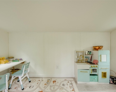 406 Arbor Ln - Photo Thumbnail 35