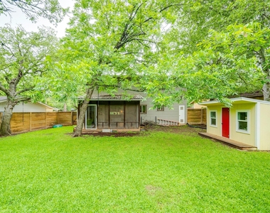 406 Arbor Ln - Photo Thumbnail 31