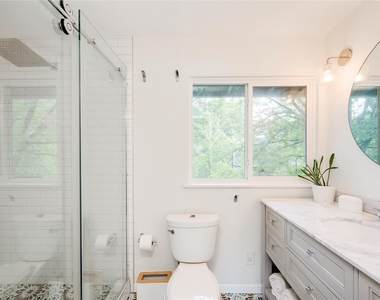 406 Arbor Ln - Photo Thumbnail 23