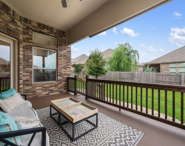 725 Millcreek Ln - Photo Thumbnail 31