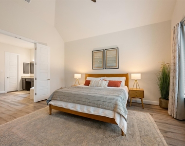 725 Millcreek Ln - Photo Thumbnail 19