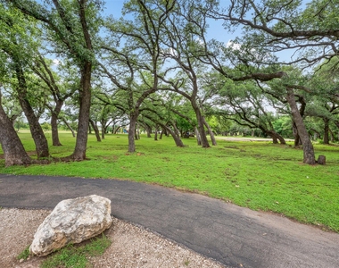 725 Millcreek Ln - Photo Thumbnail 36