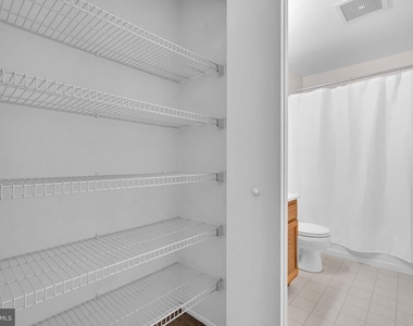 93 William Patterson Court - Photo Thumbnail 14