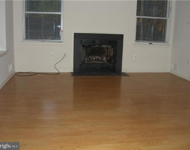93 William Patterson Court - Photo Thumbnail 2