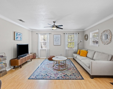1137 Richardine Ave - Photo Thumbnail 1