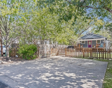 1137 Richardine Ave - Photo Thumbnail 12