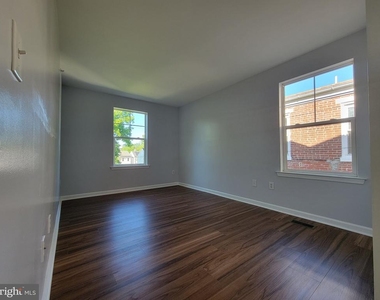 97 Spring Street - Photo Thumbnail 11