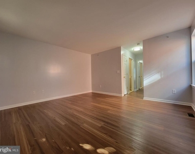 97 Spring Street - Photo Thumbnail 10