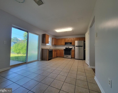 97 Spring Street - Photo Thumbnail 4