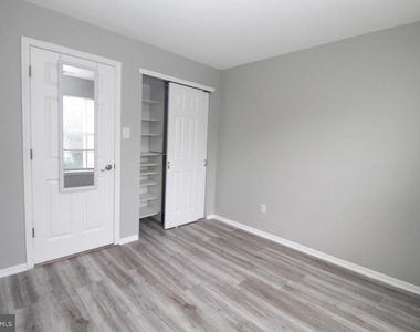 262 Andover Place - Photo Thumbnail 19