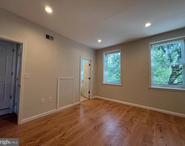 255 Mercer Street - Photo Thumbnail 10