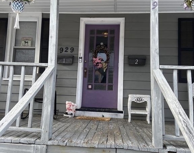 929 Johnston Avenue - Photo Thumbnail 1