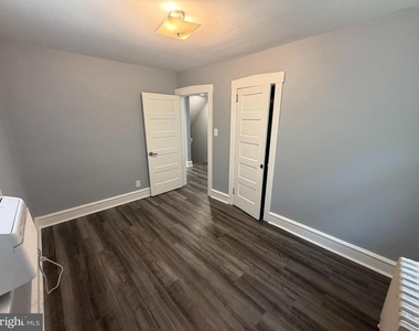 25 College Avenue - Photo Thumbnail 14