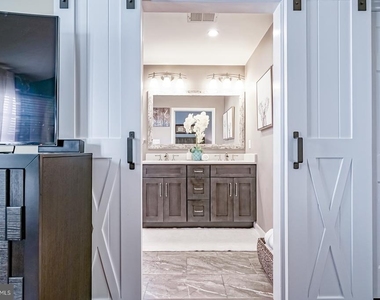 474 Aura Road - Photo Thumbnail 22