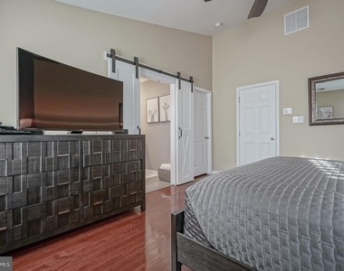 474 Aura Road - Photo Thumbnail 21