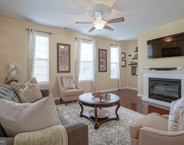 474 Aura Road - Photo Thumbnail 13