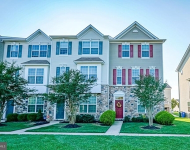 474 Aura Road - Photo Thumbnail 1