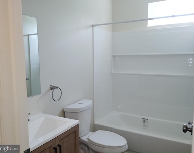 126 Washington Avenue - Photo Thumbnail 12