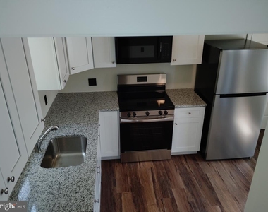126 Washington Avenue - Photo Thumbnail 5