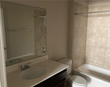 480 Triumph Rd - Photo Thumbnail 24