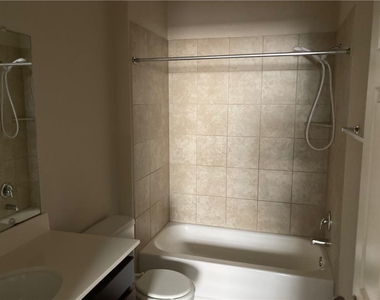 480 Triumph Rd - Photo Thumbnail 22