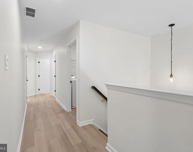 771 Barton Run Boulevard - Photo Thumbnail 16
