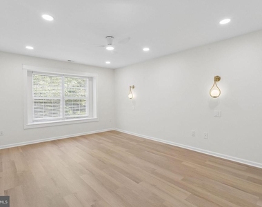 771 Barton Run Boulevard - Photo Thumbnail 17