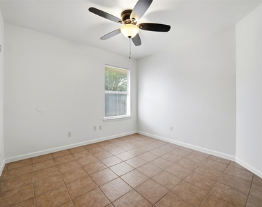 2304 Smith Branch Blvd - Photo Thumbnail 9