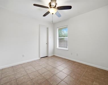 2304 Smith Branch Blvd - Photo Thumbnail 11