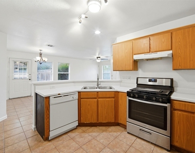 2304 Smith Branch Blvd - Photo Thumbnail 6