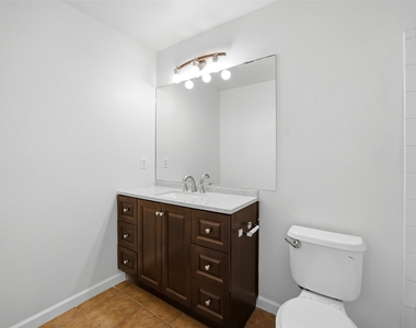 2304 Smith Branch Blvd - Photo Thumbnail 17