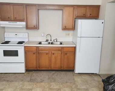 5 W Magnolia, Avenue - Photo Thumbnail 1
