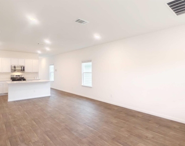 302 Gladiola Loop - Photo Thumbnail 7