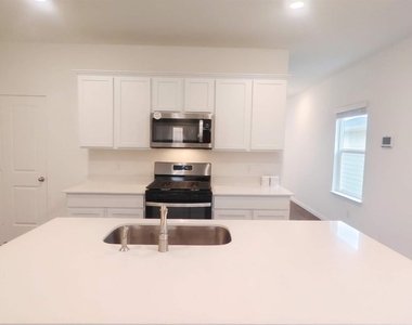 302 Gladiola Loop - Photo Thumbnail 6