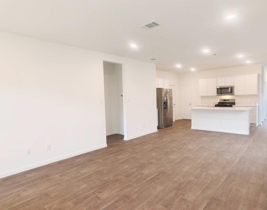 302 Gladiola Loop - Photo Thumbnail 12