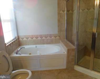 12420 Rollys Ridge Avenue - Photo Thumbnail 9