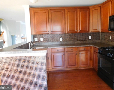 12420 Rollys Ridge Avenue - Photo Thumbnail 17