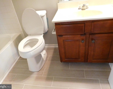 12420 Rollys Ridge Avenue - Photo Thumbnail 11
