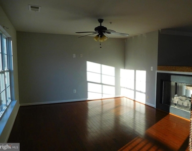 12420 Rollys Ridge Avenue - Photo Thumbnail 16