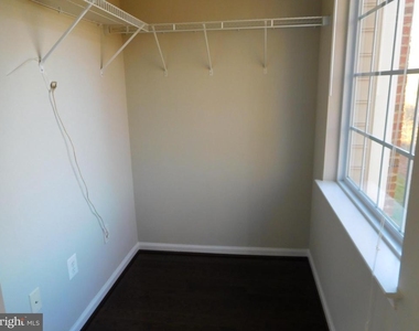 12420 Rollys Ridge Avenue - Photo Thumbnail 4