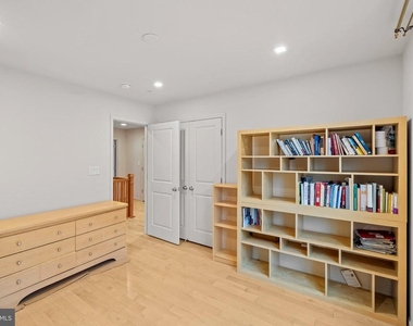 1116 Autumn Brook Avenue - Photo Thumbnail 51