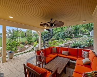 1116 Autumn Brook Avenue - Photo Thumbnail 59