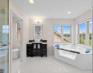 1116 Autumn Brook Avenue - Photo Thumbnail 41