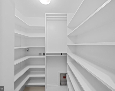 1116 Autumn Brook Avenue - Photo Thumbnail 55