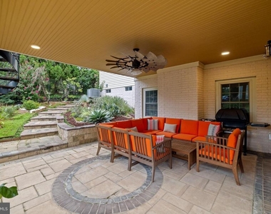 1116 Autumn Brook Avenue - Photo Thumbnail 60