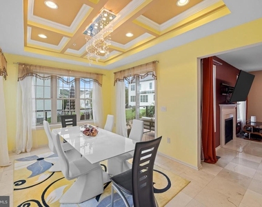 1116 Autumn Brook Avenue - Photo Thumbnail 21