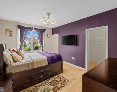 1116 Autumn Brook Avenue - Photo Thumbnail 23