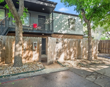 2020 S Congress Ave - Photo Thumbnail 20